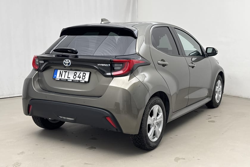 Bild 3 av Toyota Yaris Hybrid CVT 116hk Active Plus B-kamera