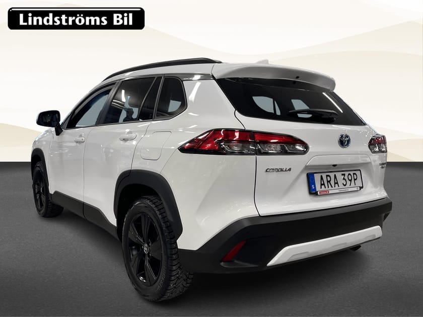 Bild 4 av Toyota Corolla Cross Hybrid AWD-i Style Pluspaket 2.0 197hk S&V-Hjul Moms