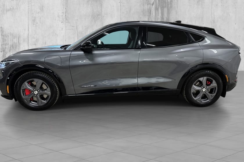 Bilde 4 av Ford Mustang Mach-E Long Range AWD Premium LR Krok, panorama, 360, ACC, el.seter, B&O,