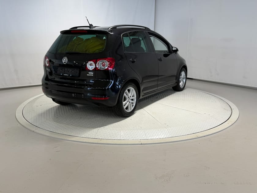 Bilde 3 av Volkswagen Golf Plus HIGHL1,6 105hk Outlet! Cruise/Radio/Teknikkpk/EU 28