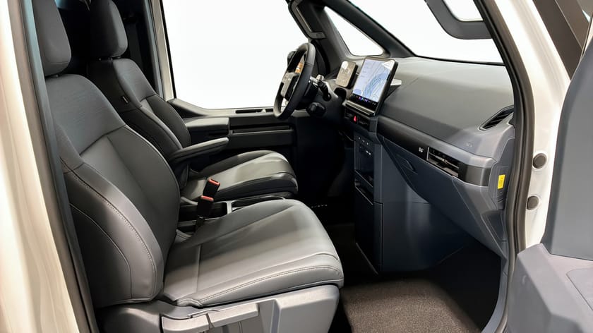 Bild 3 av Kia PV5 Cargo PLUS PRO 4DR L2H1 *DEMOBIL* V-HJUL INGÅR!