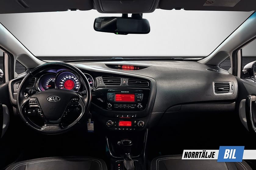 Bild 3 av Kia cee'd_sw Ceed 1.6 GDI 135 HK AUT DRAG M&K PDC 9400 MIL BLUETOOTH