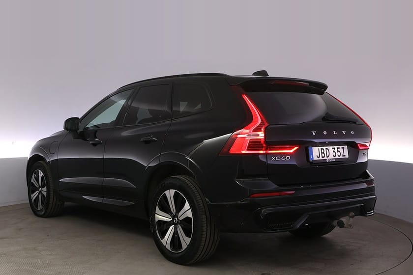 Bild 4 av Volvo XC60 T6 AWD Plus Dark H/K Drag Pano Elstol BLIS 360