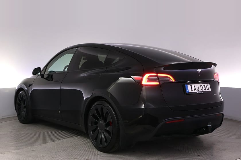 Bild 4 av Tesla Model Y Performance Uppgraderad Autopilot Pano Drag