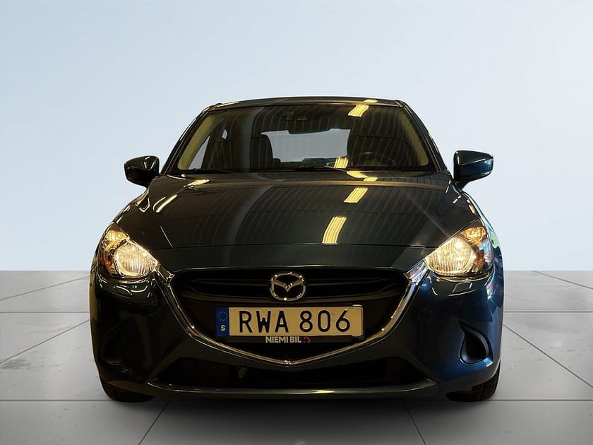 Bild 2 av Mazda 2 5-dörrar Sov-däck/Mok-värm/Kamera/Navi/10År Garanti