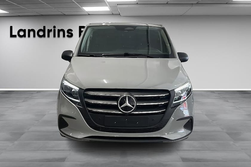 Bild 2 av Mercedes-Benz eVito 112 119 Skåp Lång *OMG LEVERANS*