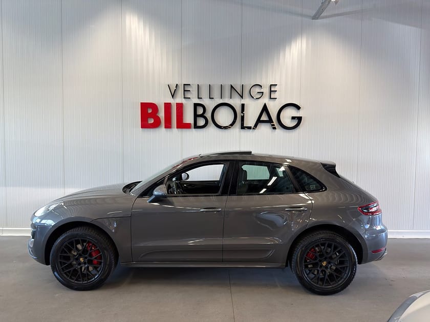 Bild 1 av Porsche Macan Turbo PDK Pano B-Kamera Bose Skinn