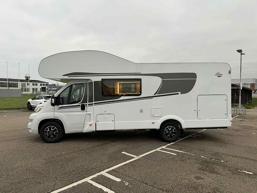 Bild 2 av Capron Campervan Fiat Carado A464