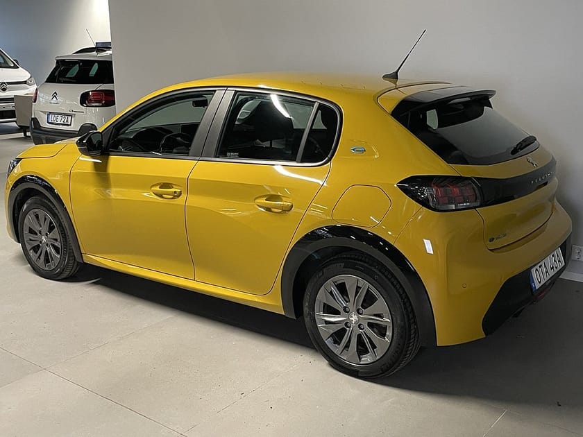 Bild 4 av Peugeot e-208 Active pack 50kwh 340km - apple carplay