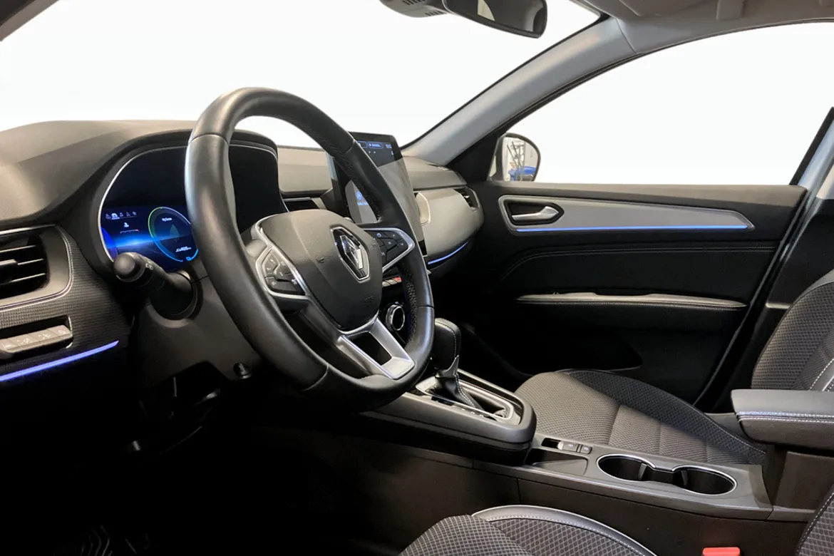 Renault Arkana E-TECH 145