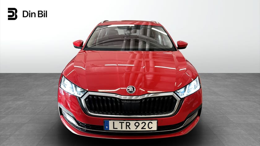 Bild 4 av Škoda Octavia Kombi Style 1,5 TSI m-HEV DSG | Drag&värmare