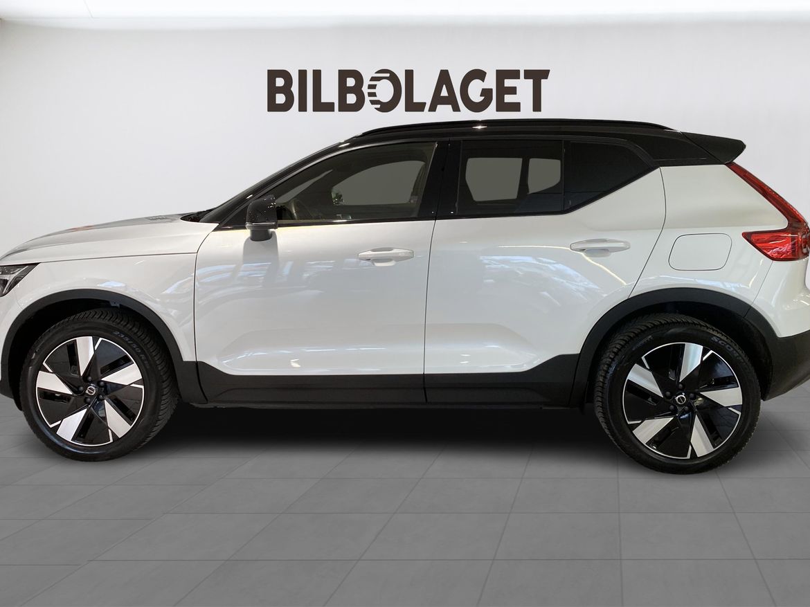 Volvo XC40 2024 - miniatyr 2
