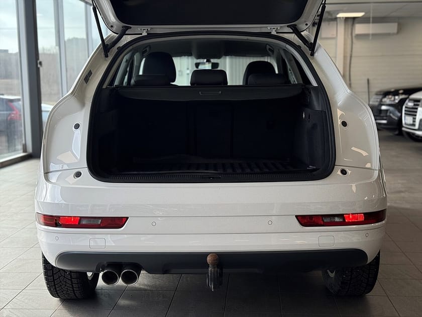 Bild 5 av Audi Q3 2.0 TDI Quattro S-Tronic Proline Automat 150Hk