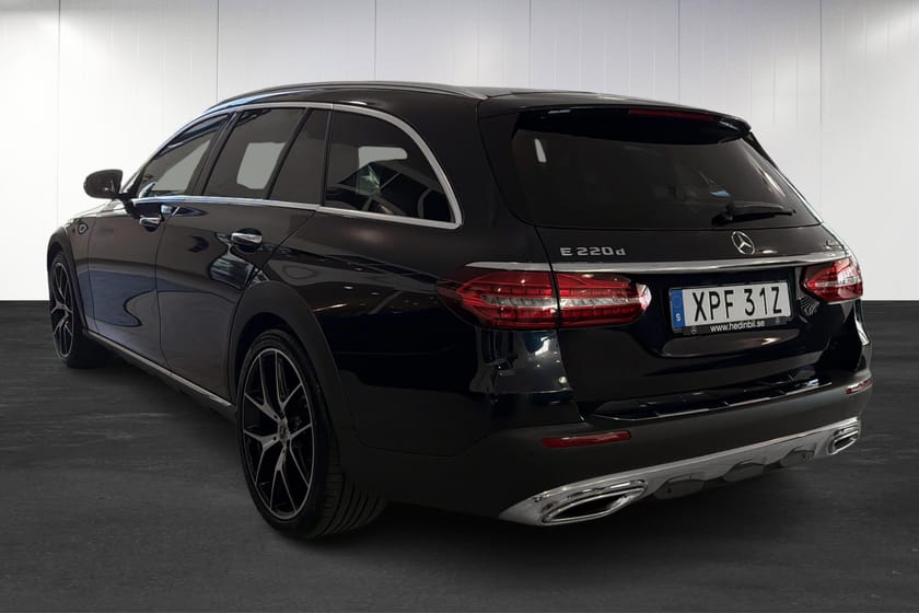 Bild 4 av Mercedes-Benz E 220 d 4MATIC All-Terrain KEYLESS / Multibeam / Drag