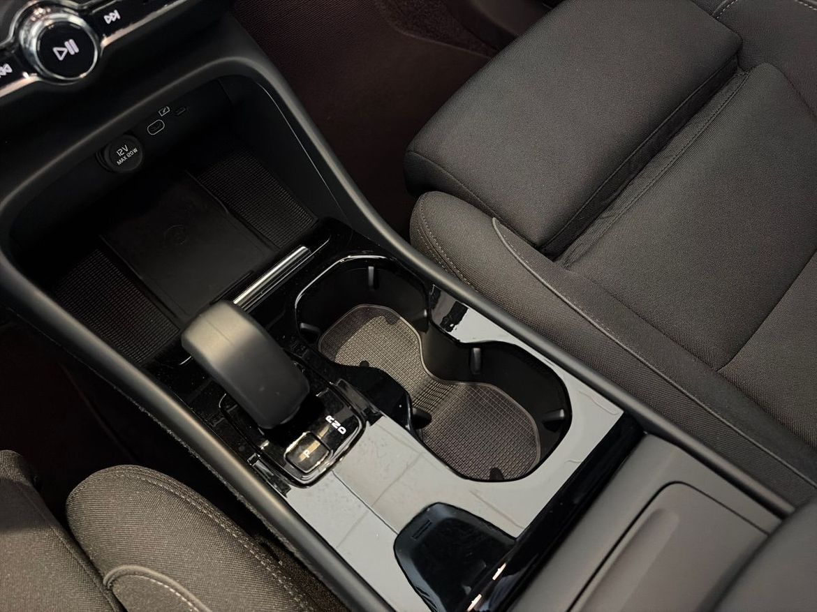 Volvo XC40 2023 - miniatyr 15