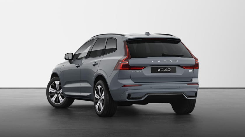Bilde 3 av Volvo XC60 Recharge T6 Plus Dark KROK|PANO|SUB|TONEDE