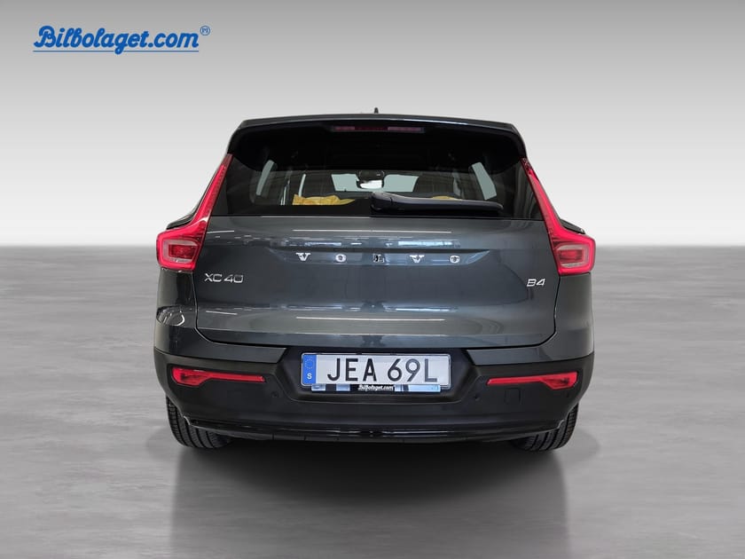 Bild 5 av Volvo XC40 B4 FWD Bensin Plus Dark