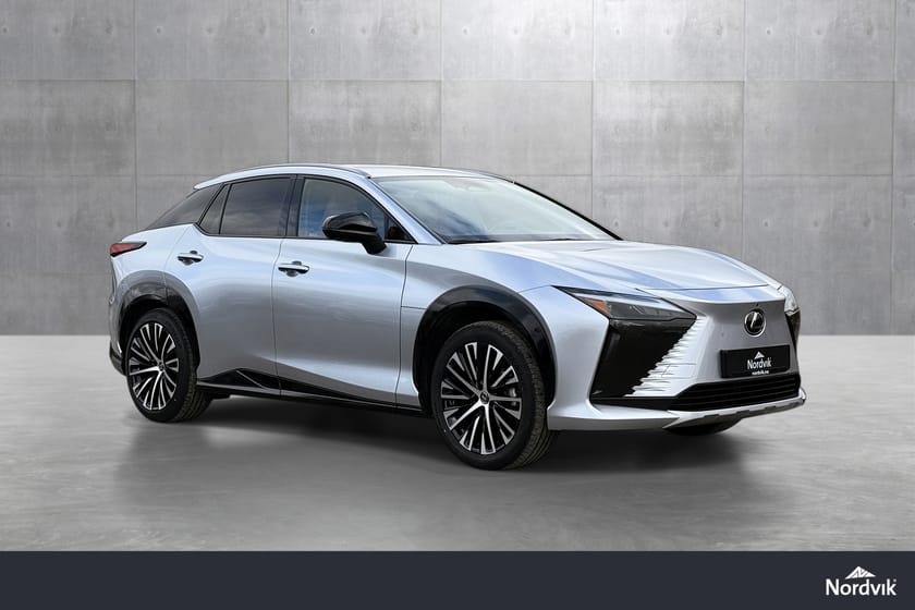 Bilde 3 av Lexus RZ 450e Luxury / Firehjulstrekk / Innbyttekampanje