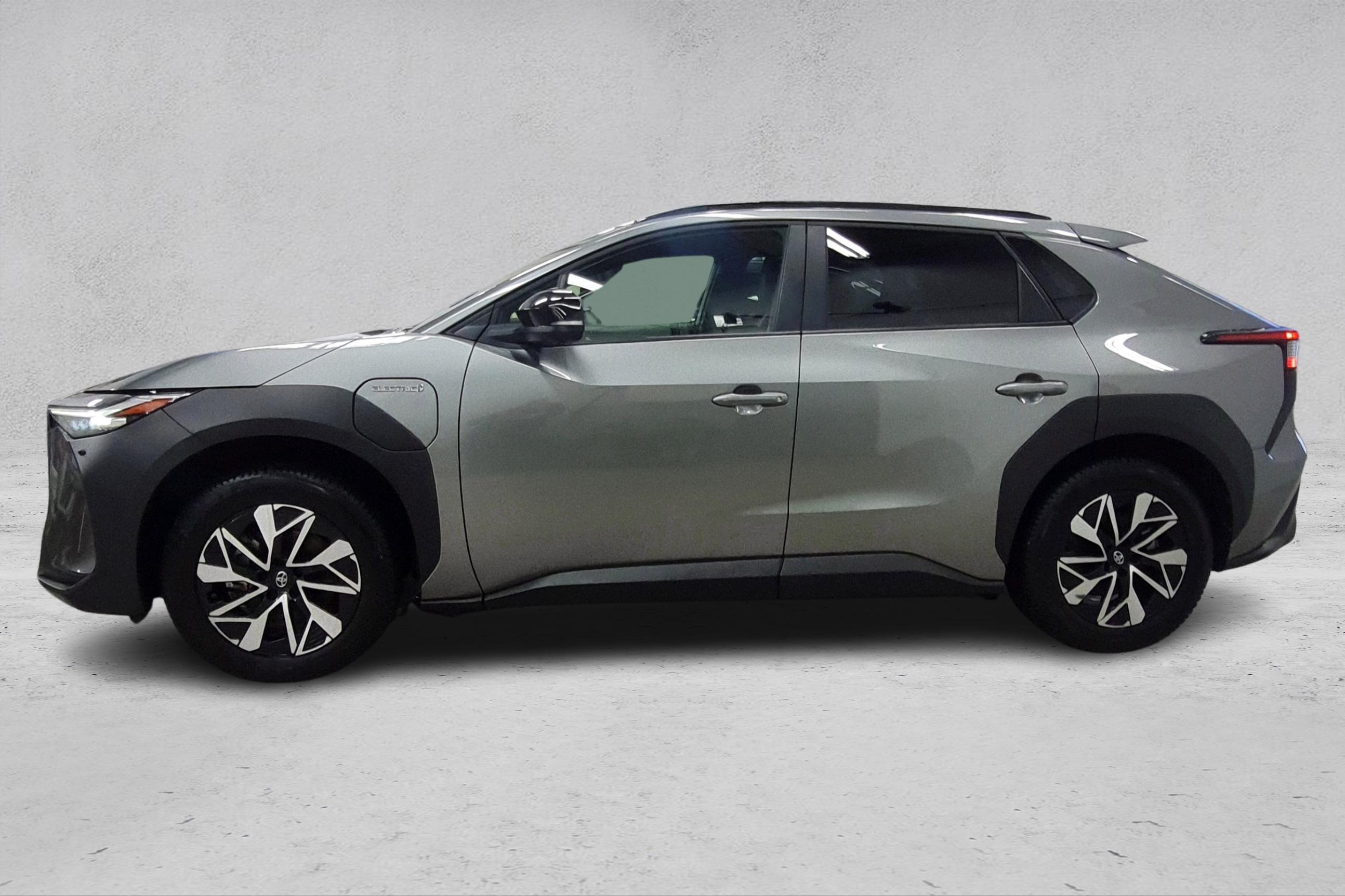 Thumnail bilde 1 av Toyota bZ4X