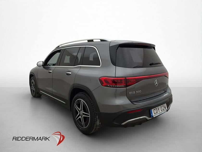 Bild 5 av Mercedes-Benz EQB 300 4MATIC AMG Line Panorama 360° MOMS