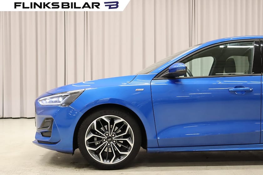 Bild 4 av Ford Focus 155HK Hybrid Automat|ST-LineX|Drag|Panorama|SeUtr