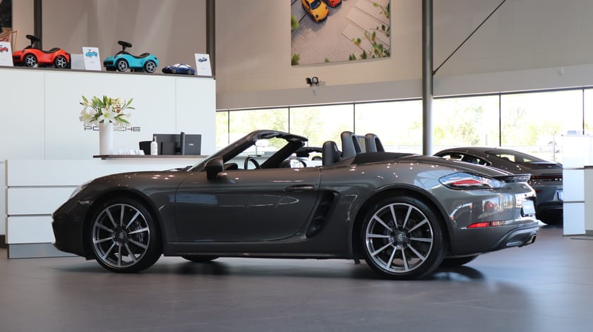 Bild 4 av Porsche 718 Boxster 300 hk PDK / 20" Carrera Classic