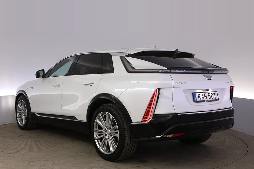 Bild 4 av Cadillac LYRIQ 600E4 (EU) Luxury Pano AdapFarth Massage AKG Ljud