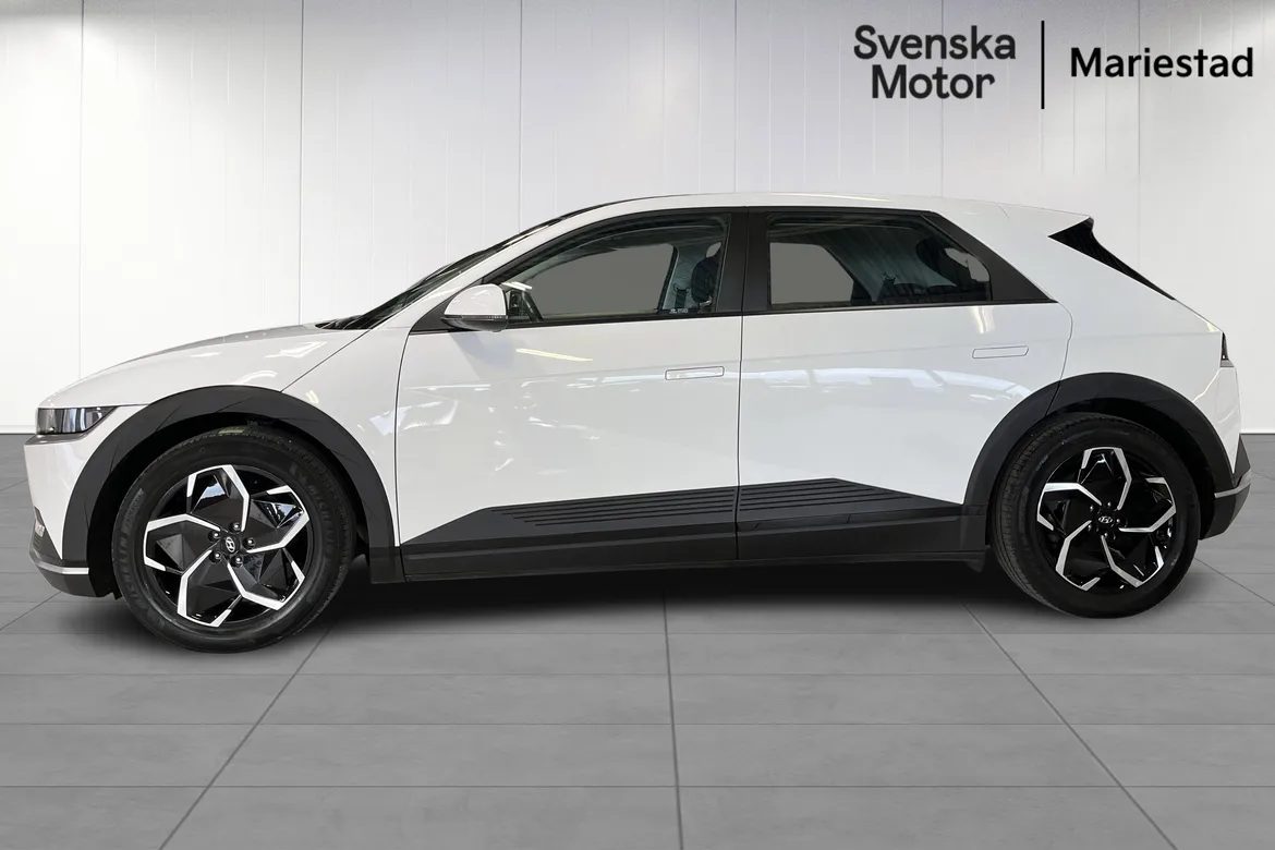 picture of a car