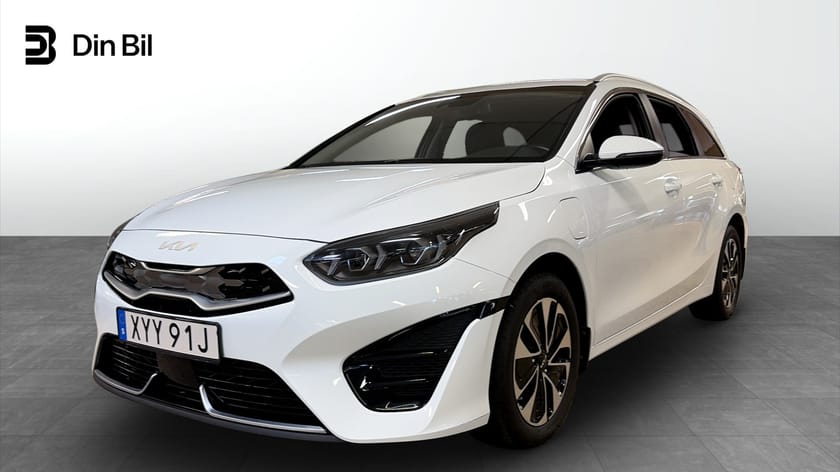 Bild 1 av Kia Ceed Sportswagon Plug-in Hybrid DCT 141hk/Advance Plus/S+V-Hjul