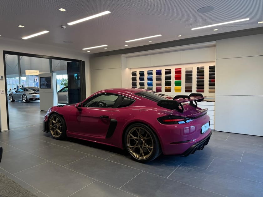 Bild 2 av Porsche 718 Cayman GT4 RS / Rubystar / Lyft / VAT