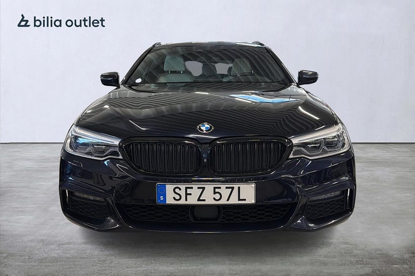 Bild 3 av BMW 540d xDrive Touring 540 Innovation M Sport 320hk Panorama HuD Drag 360
