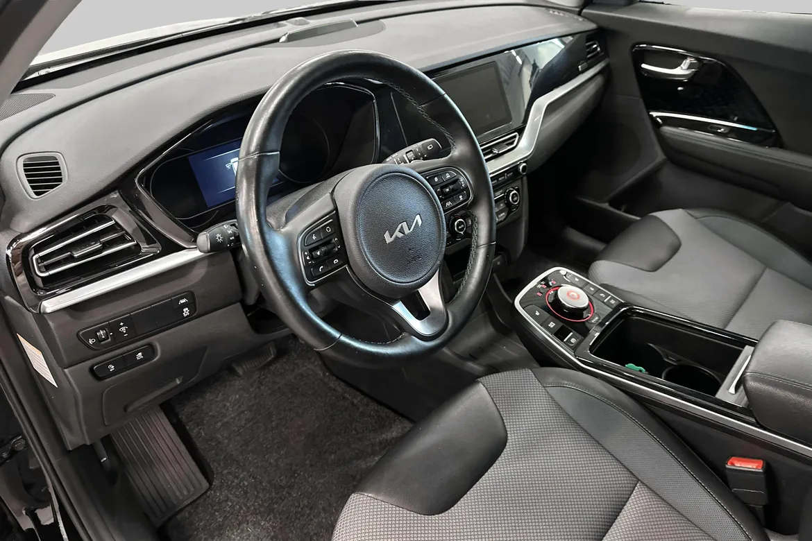 picture of a car