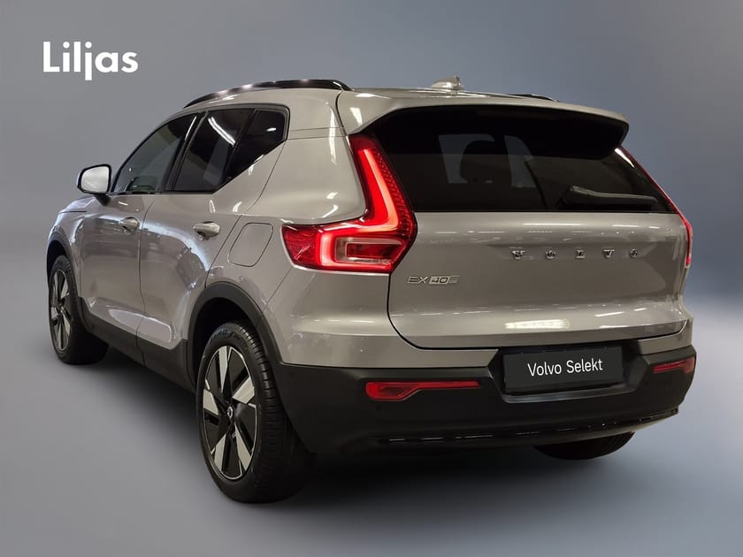 Bild 5 av Volvo EX40 Single Motor Extended Range ExtendedRange Plus SE//360-Kamera//