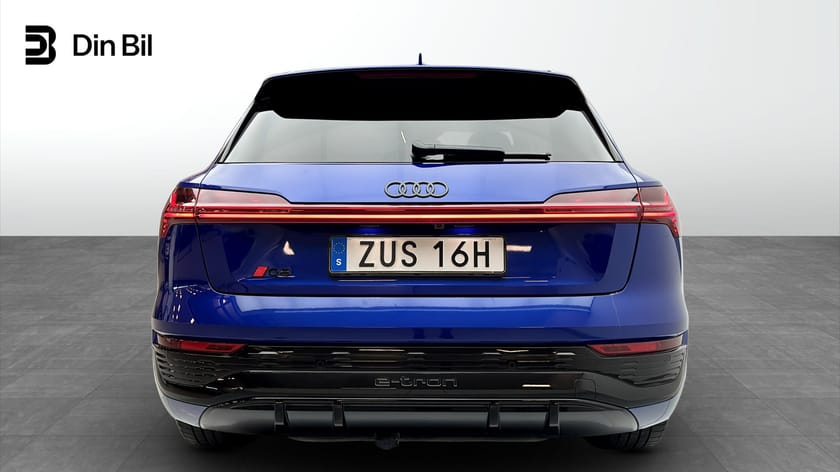 Bild 5 av Audi Q8 50 e-tron quattro 340HK S-Line Drag Black Optik