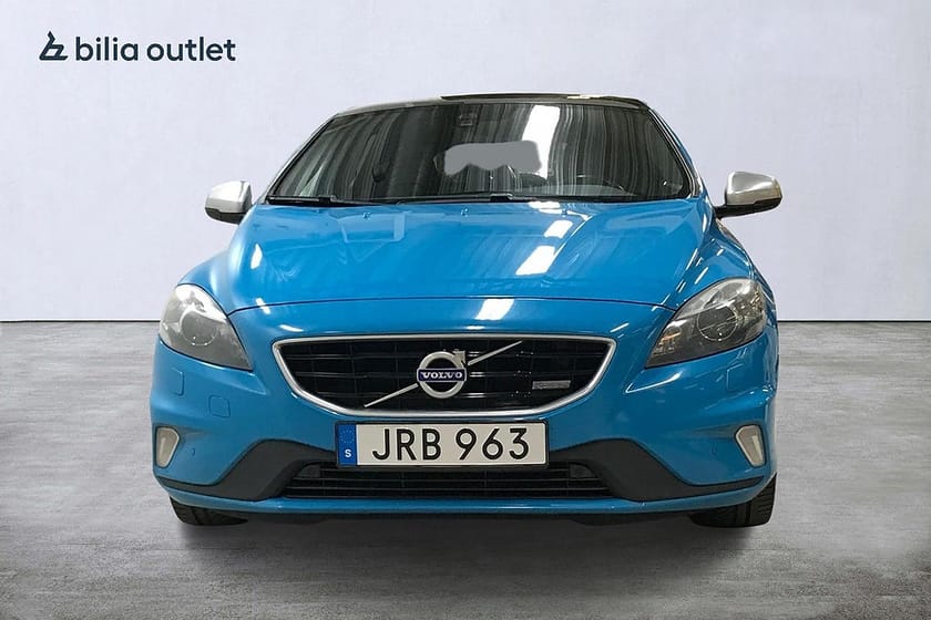 Bild 3 av Volvo V40 T3 Your R-Design 150hk Panorama Navi