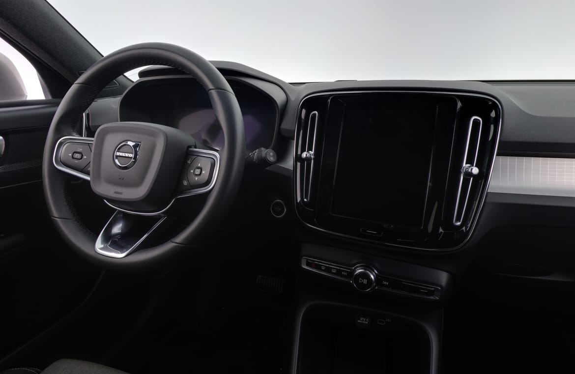 Volvo XC40 2024 - miniatyr 8