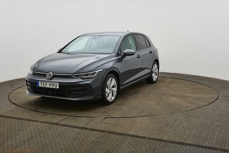 Volkswagen Golf 8,5 FACELIFT Life Edition P-VÄRMARE|MOMS|BACK