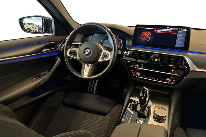 Bild 3 av BMW 520i Touring | M Sport | Bränslevärmare | Drag | Rattvärme