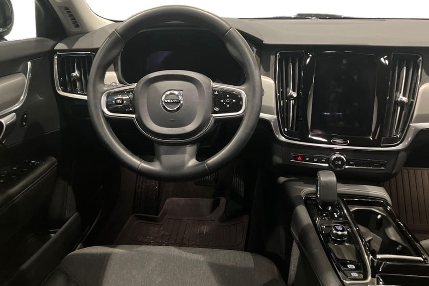 Bild 3 av Volvo V90 Recharge T6 Core Edition