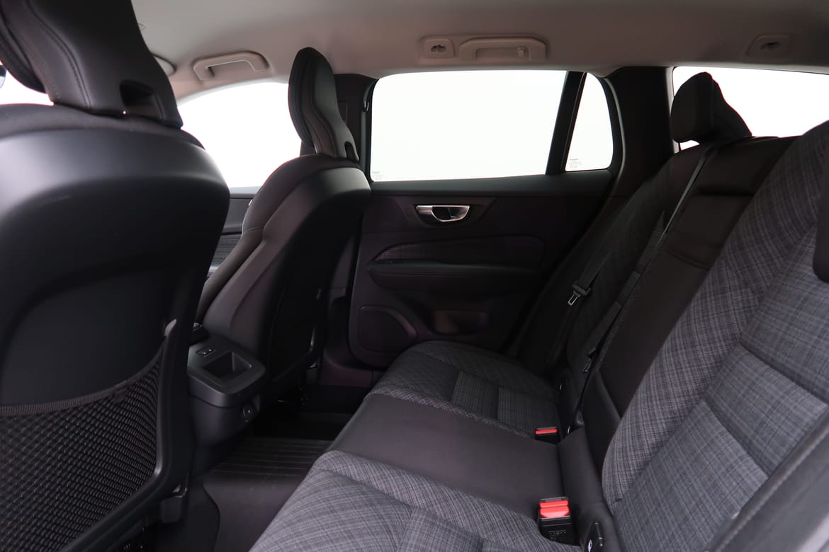 Volvo V60 2024 - miniatyr 5