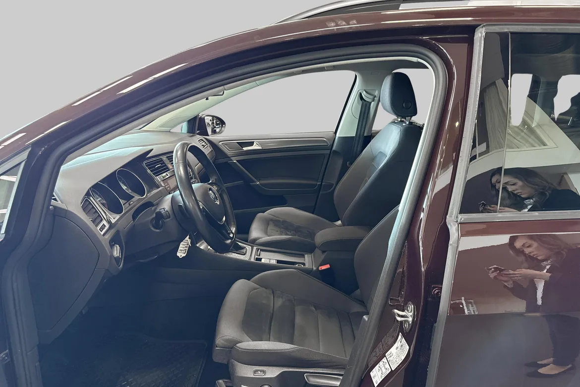 picture of a car