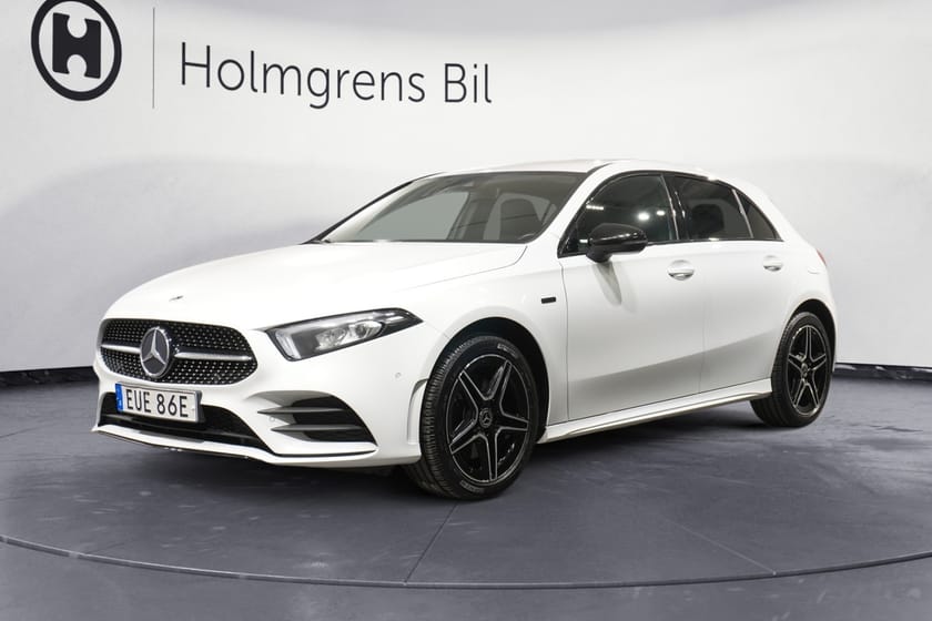 Bild 1 av Mercedes-Benz A 250 e A250e AMG Line Kamera LED 18