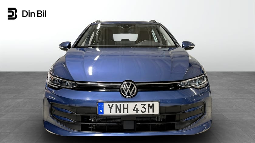 Bild 4 av Volkswagen Golf Sportscombi Kombi 1.5 eTSI 150hk Drag Teknikpaket