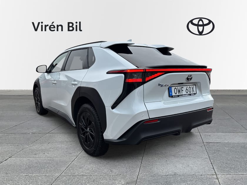 Bild 2 av Toyota bZ4X FWD Style Edition (Vinterhjul)