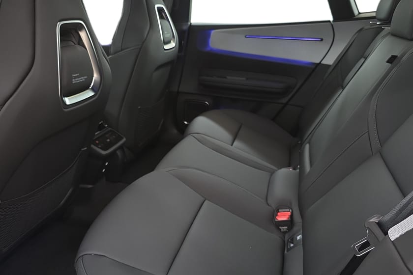 Bild 5 av Polestar 4 Long Range Single Motor motor/Plus Pack/Pilot Pack/Panorma