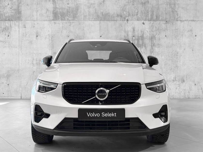 Bilde 4 av Volvo XC40 Plus Dark - Hengerfeste/El.stol/ACC