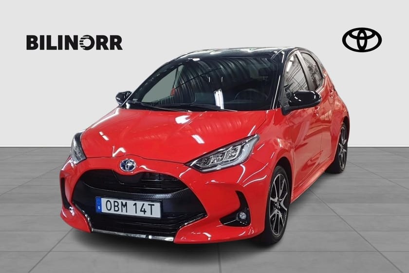 Bild 1 av Toyota Yaris Hybrid 1,5 5D PREMIERE EDITION |VHJUL|MV|