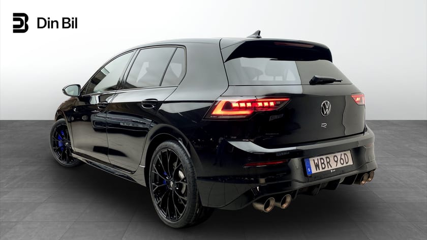 Bild 3 av Volkswagen Golf R 4MOTION 333hk Black Style/DCC/Acrapovic