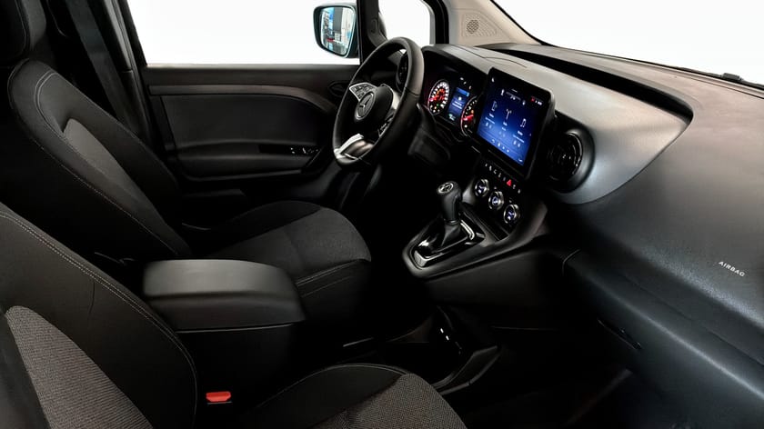 Bild 3 av Mercedes-Benz Citan 112 CDI Skåp L2 Special Edition