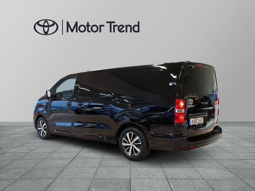 Bild 2 av Toyota ProAce Skåpbil Electric 75 KWH LONG COMFORTPLUS 2 DÖRRAR